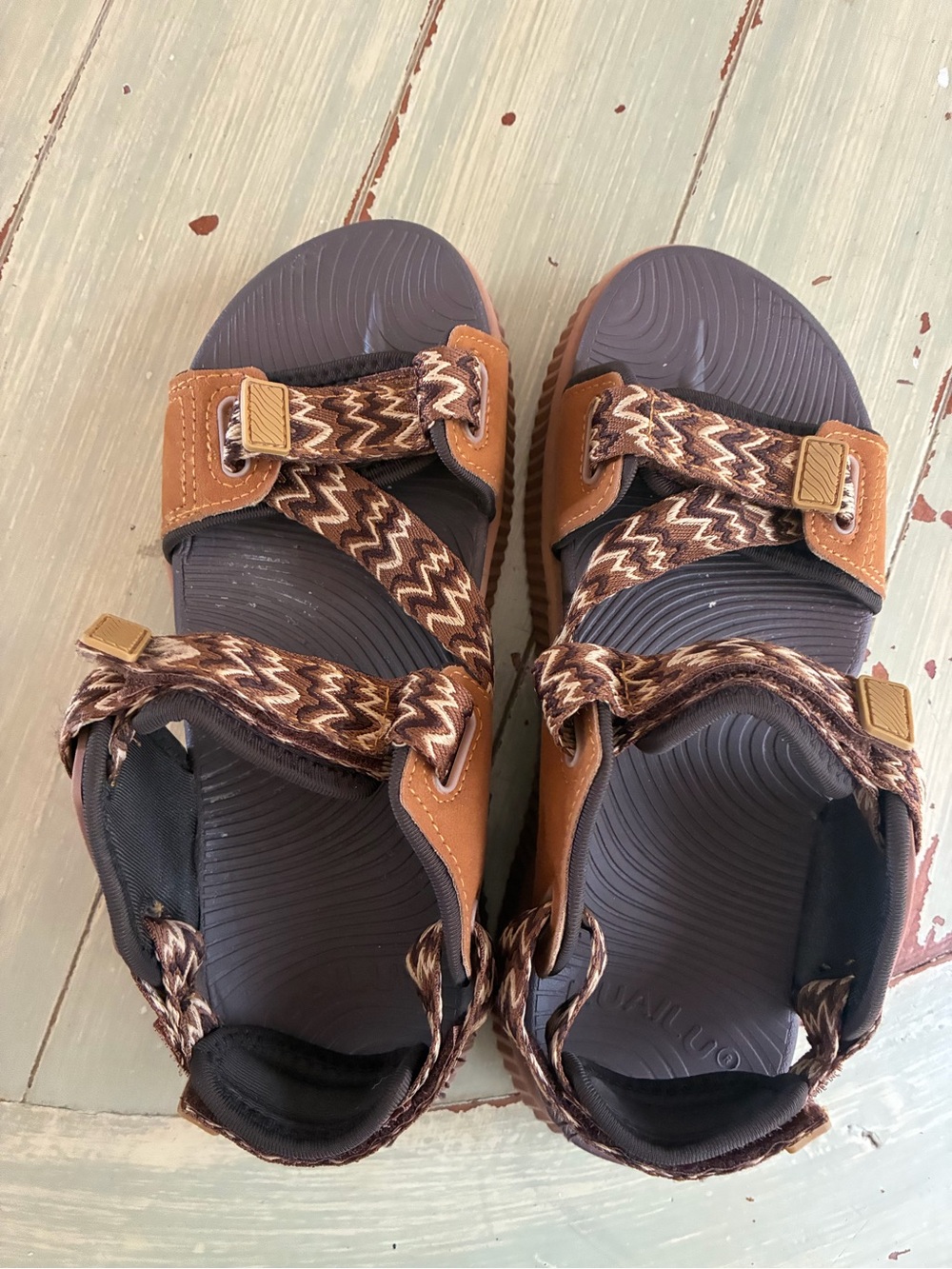 Women’s KUAILU Brown Outdoor Sandals - Comfortable Adjustable Straps